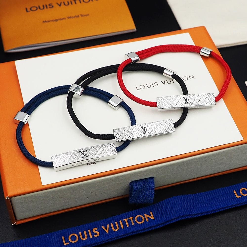 18K Louis Vuitton Champs Elys¨¦es Black Bracelet