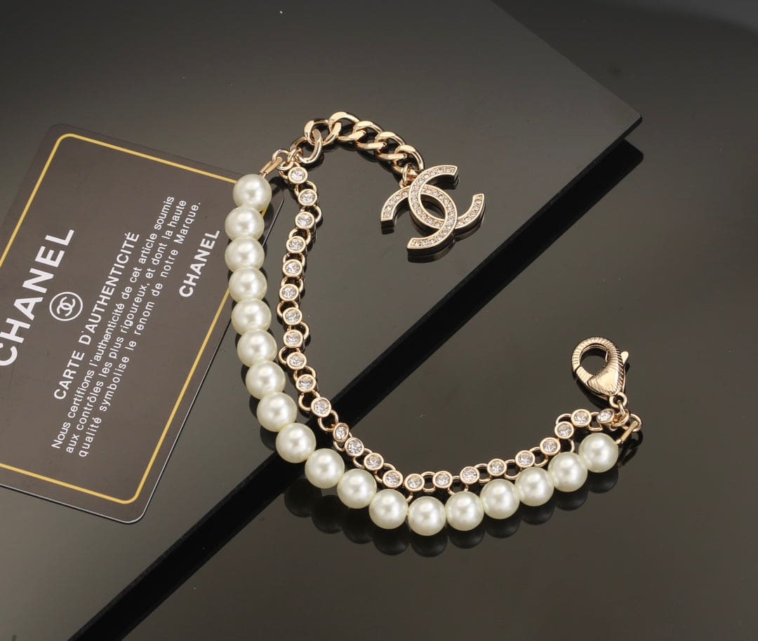 18K Pearls  Chanel Chain Bracelet