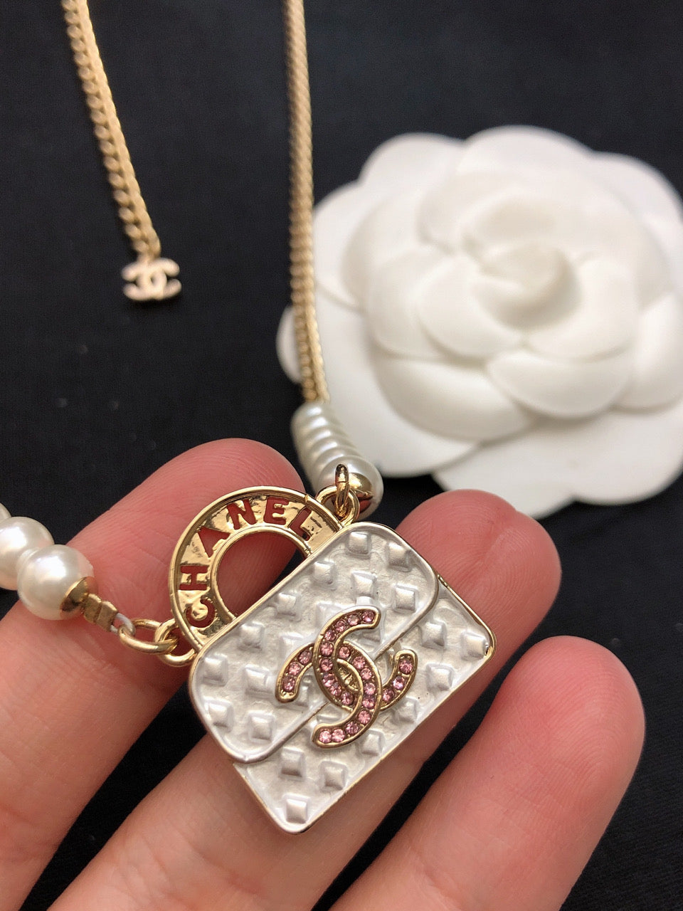 18K  Chanel Pearls Bag Pendant Necklace