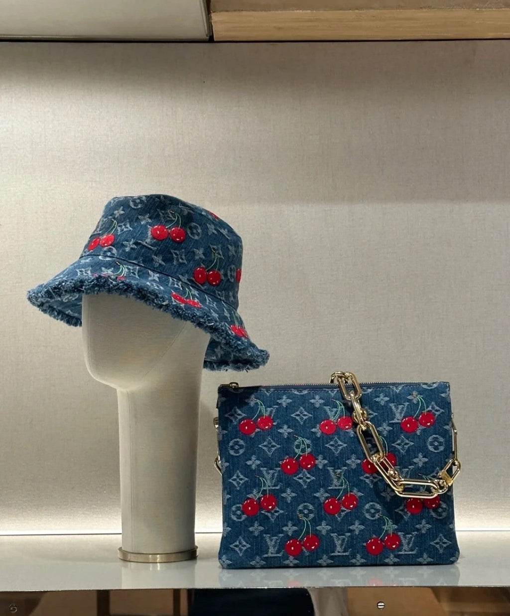 LV Flat cap
