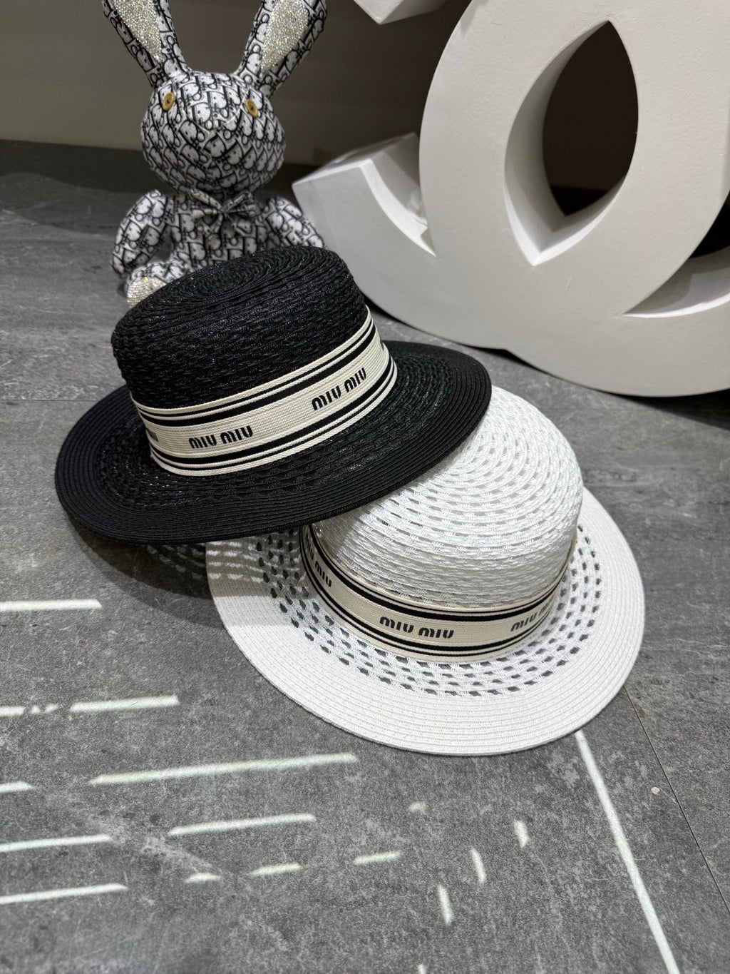 MIU MIU Flat-Top Baseball Cap